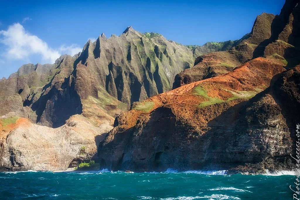 Sharp jagged peaks, Na Pali coast