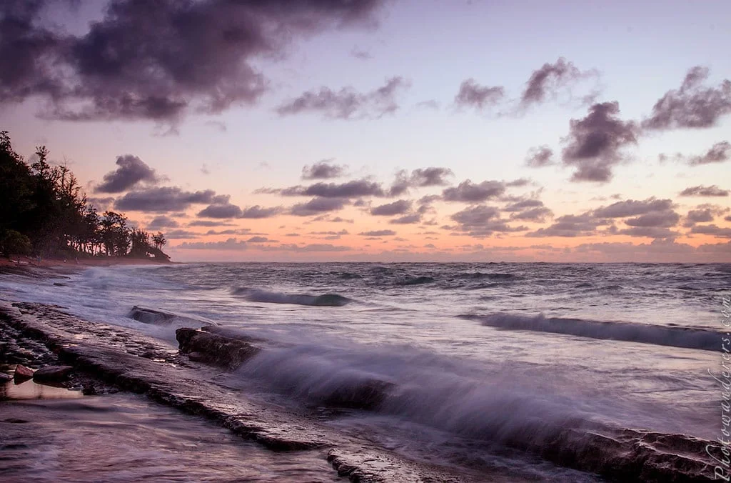  Sunrise waves, Kapaa